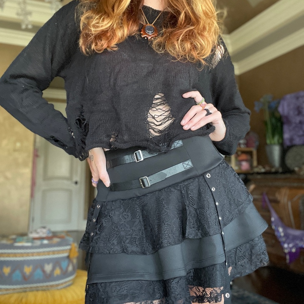 Shredded Gothic Sweater - Picture 3 of 6